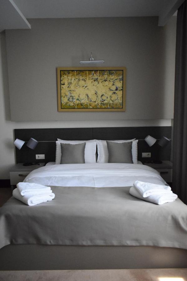 Hotel Sun Loznica Εξωτερικό φωτογραφία