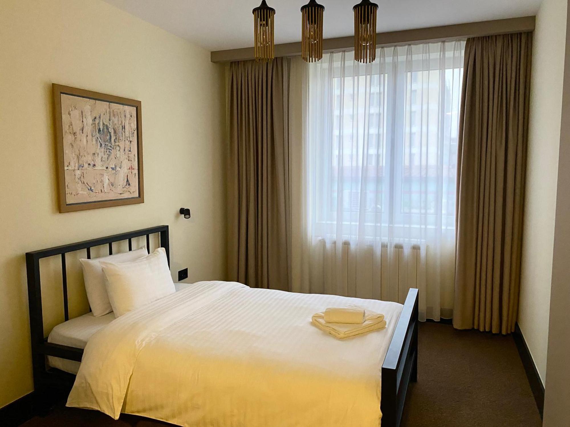Hotel Sun Loznica Εξωτερικό φωτογραφία