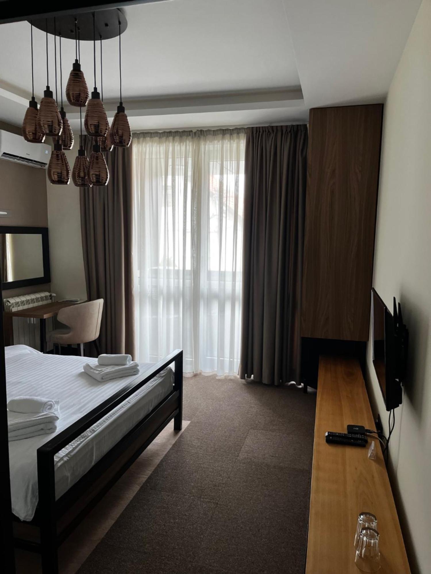 Hotel Sun Loznica Εξωτερικό φωτογραφία